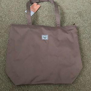 Hershel Tote